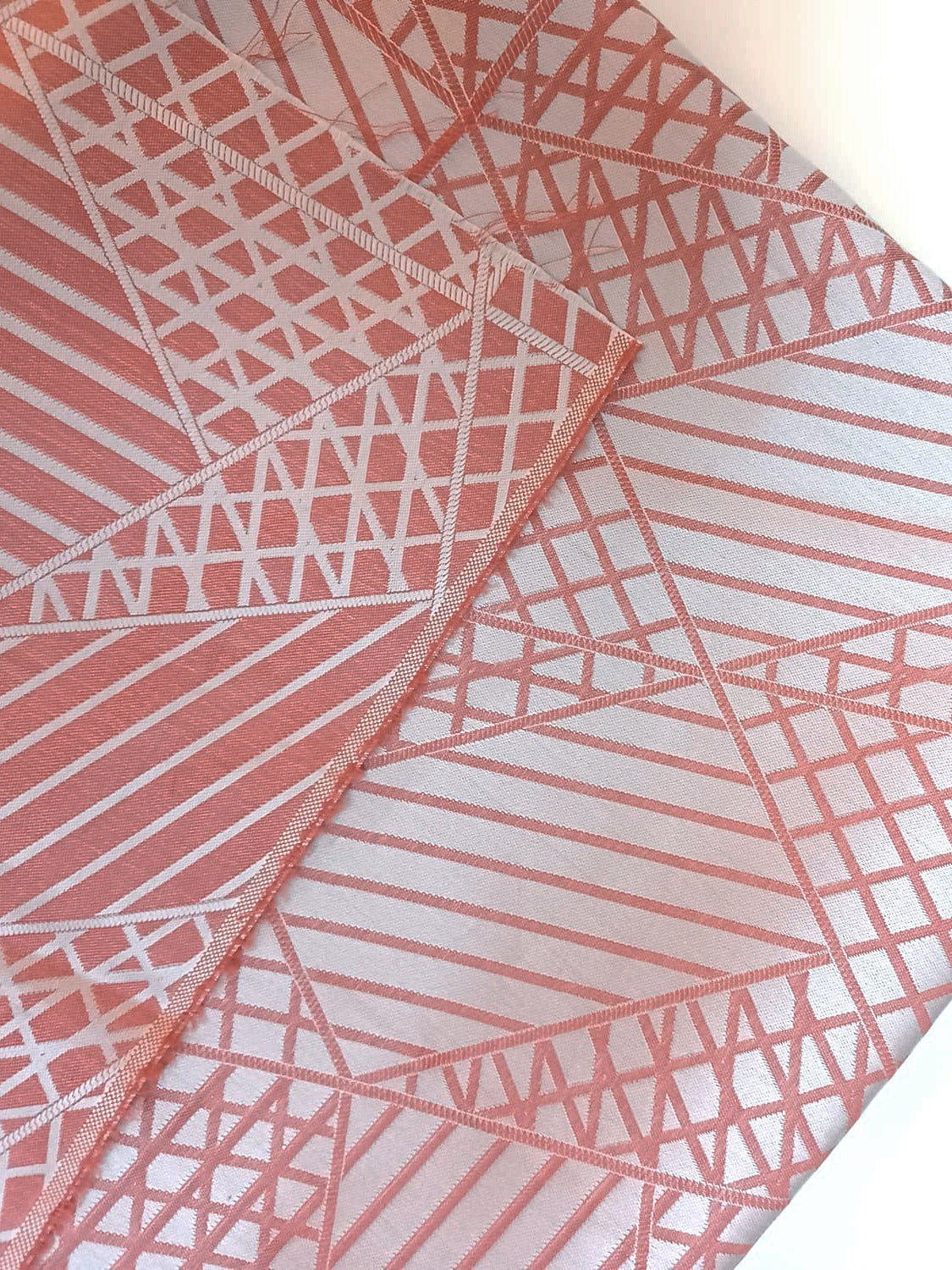 Lenzuola fantasia geometrica