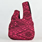 Borsa Geometrical pink wrist bag